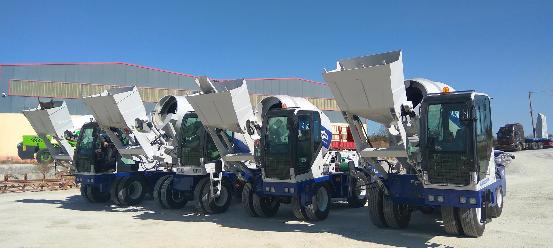 self-loading mixer